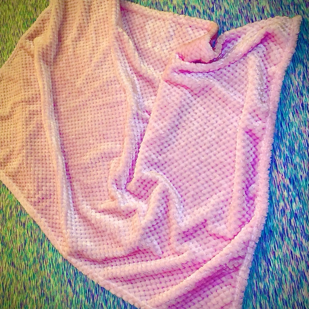 Pink blanket - Picture 3 of 5